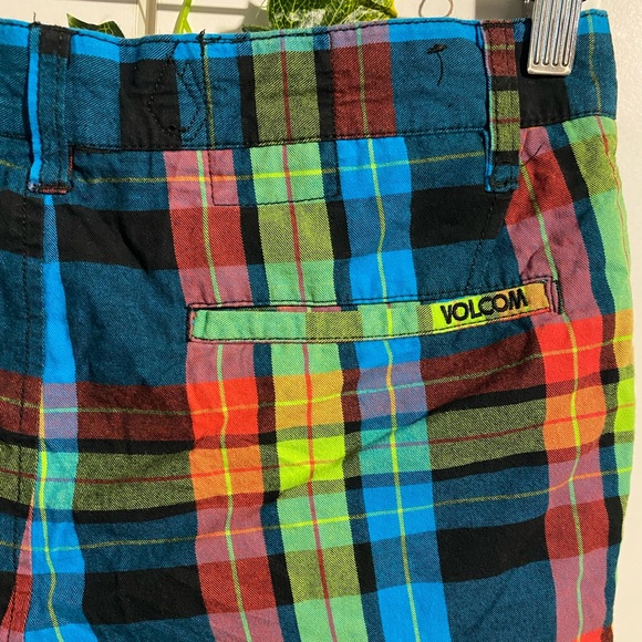 Volcom bright check men’s skate mid shorts 30 - Picture 10 of 12